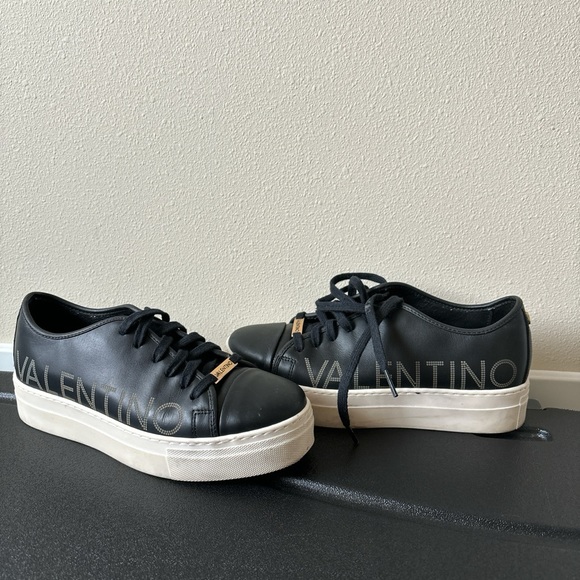 Valentino lifestyle sneaker - Picture 2 of 3